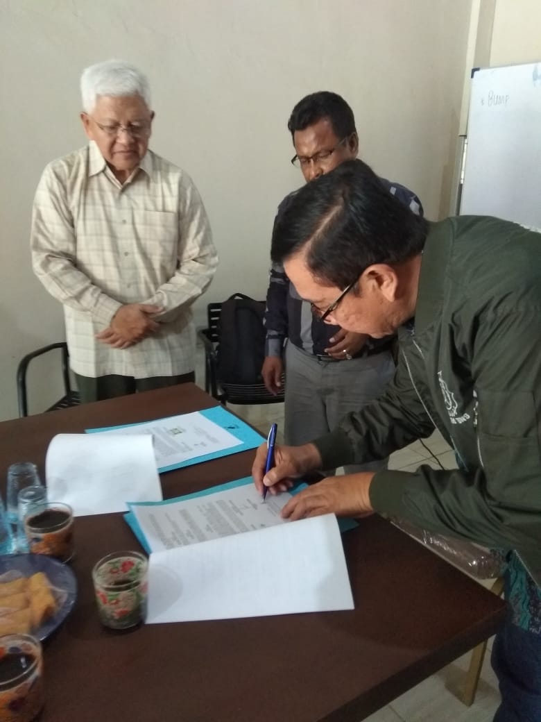 Kerjasama antara BUMP PT. Riau Tani Mandiri dengan Pengusaha dari Kuala Lumpur Malaysia disaksikan oleh BNI Cabang Pekanbaru Riau