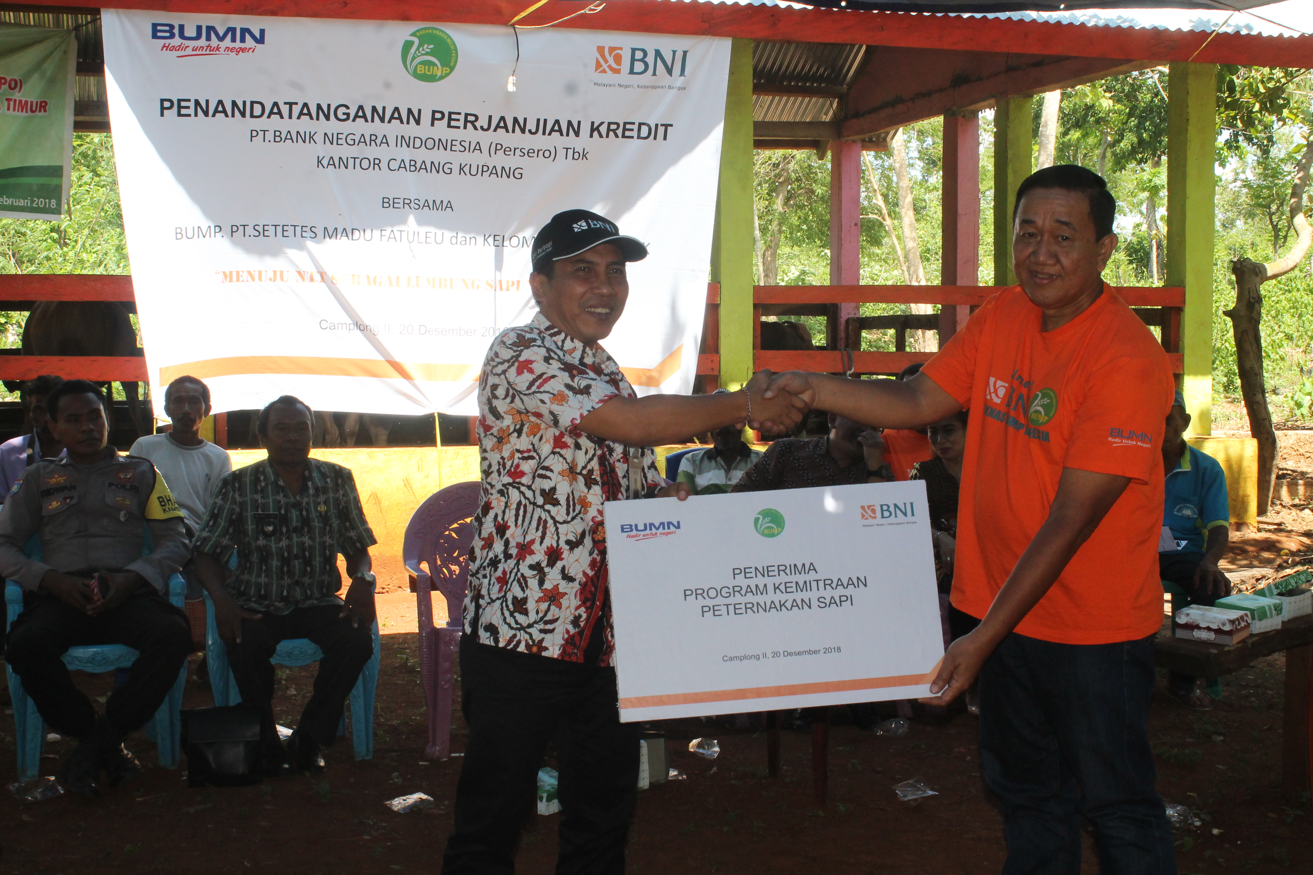 Penandatanganan Perjanjian Kerja Sama PT. Bank Negara Indonesia (BNI) Kantor Cabang Kupang Bersama BUMP PT. Setetes Madu Fatuleu, Kabupaten Kupang, Nusa Tenggara Timur